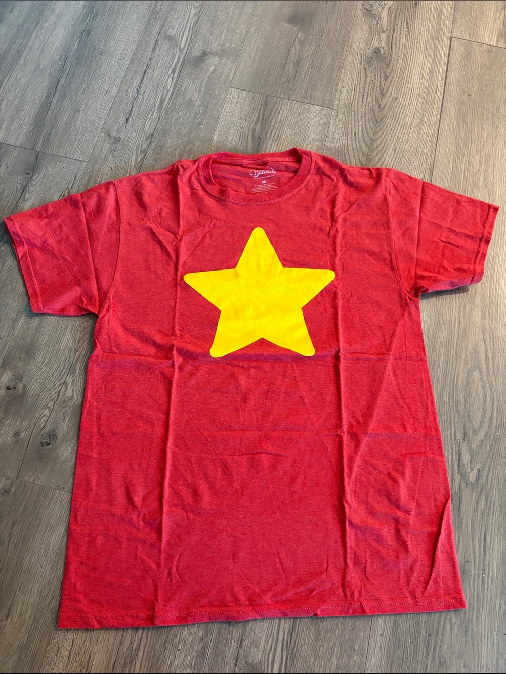 Steven Universe Red Graphic T-Shirt Yellow Star Tee Size Medium